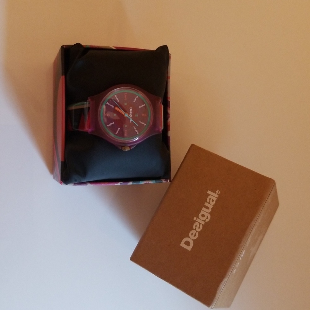Desigual watch